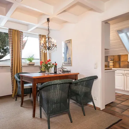 Apartment Dachatelier Uberlingen